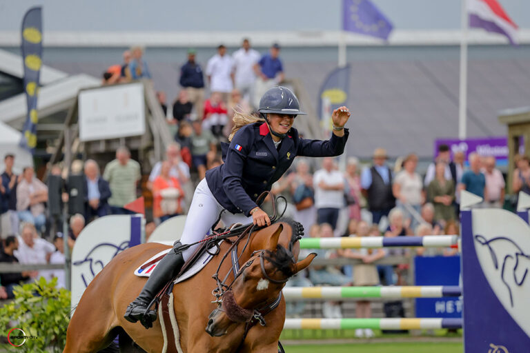 Alice Lainé et Vol'Ovent de la Serre*litiere-cheval.com aux championnats d'Europe 2024