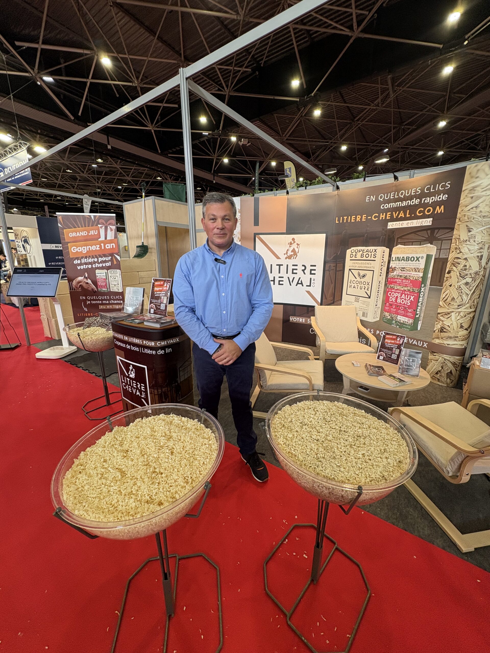 Un grand succès pour le stand litiere-cheval.com à Equita Lyon 2025 !